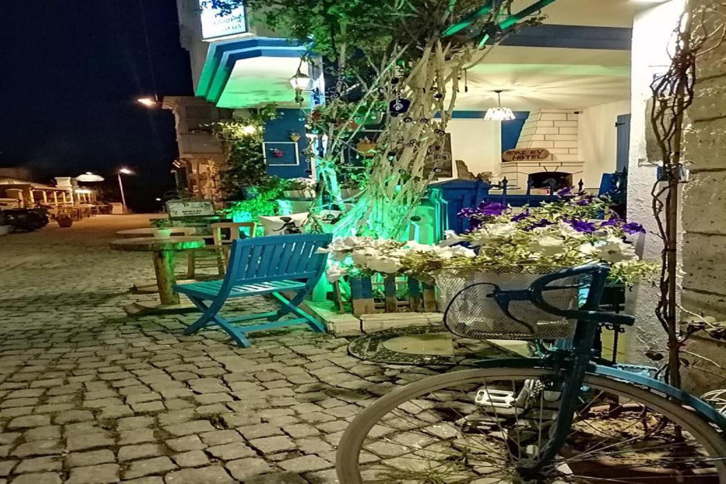 Beyaz Ev Hotel Alaçatı Ngoại thất bức ảnh